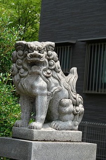 二代目甚五郎作の狛犬