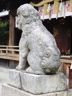 宝珠狛犬