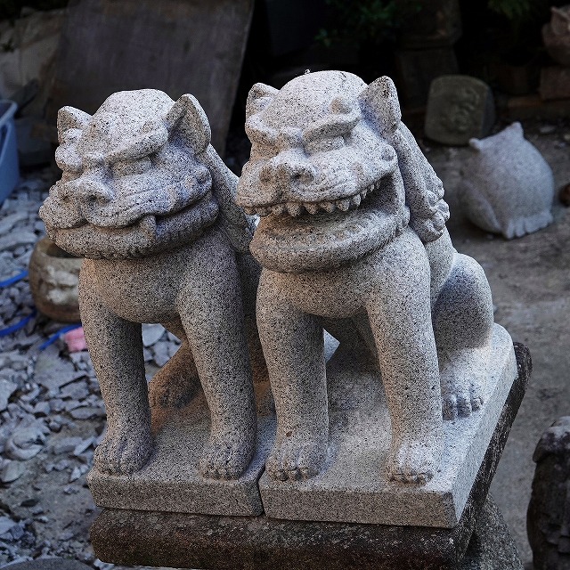 昔に戻し獅子狛犬で再現